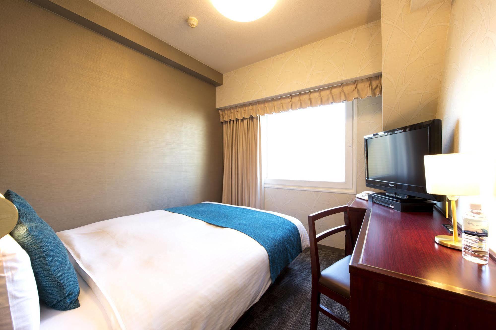 Hotel Villa Fontaine Tokyo-Jimbocho Екстериор снимка